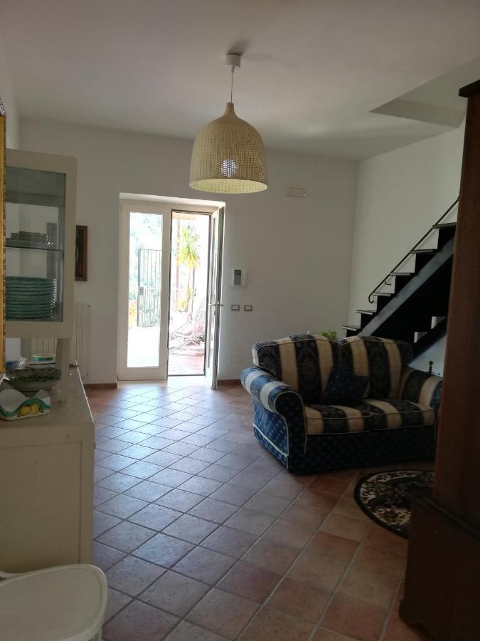 Piccolo Borgo Bed & Breakfast Cava De' Tirreni Exterior photo